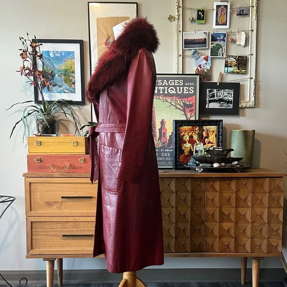 Vintage 1-of-a-Kind Burgundy-Red Leather Jacket with Ombré Collar - Picture 4 of 13